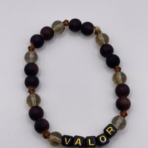 L bead bracelet - Brown color with "VALOR" lettering